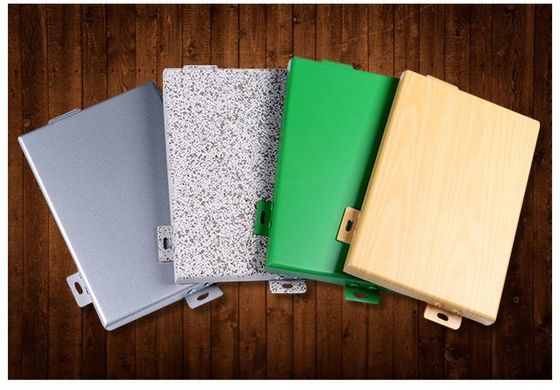 Panneau solide personnalisé avec exigences techniques et alliage d'aluminium
