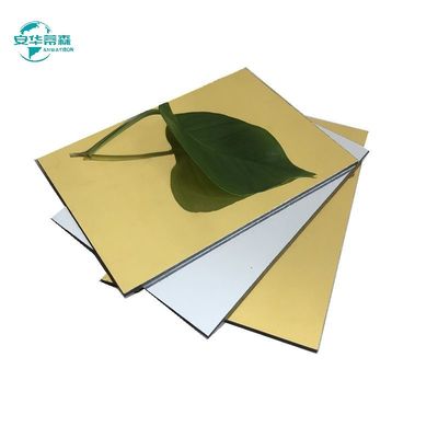 Panneaux sandwich certifiés SGS Longueur 2440 mm Convient pour tous les climats